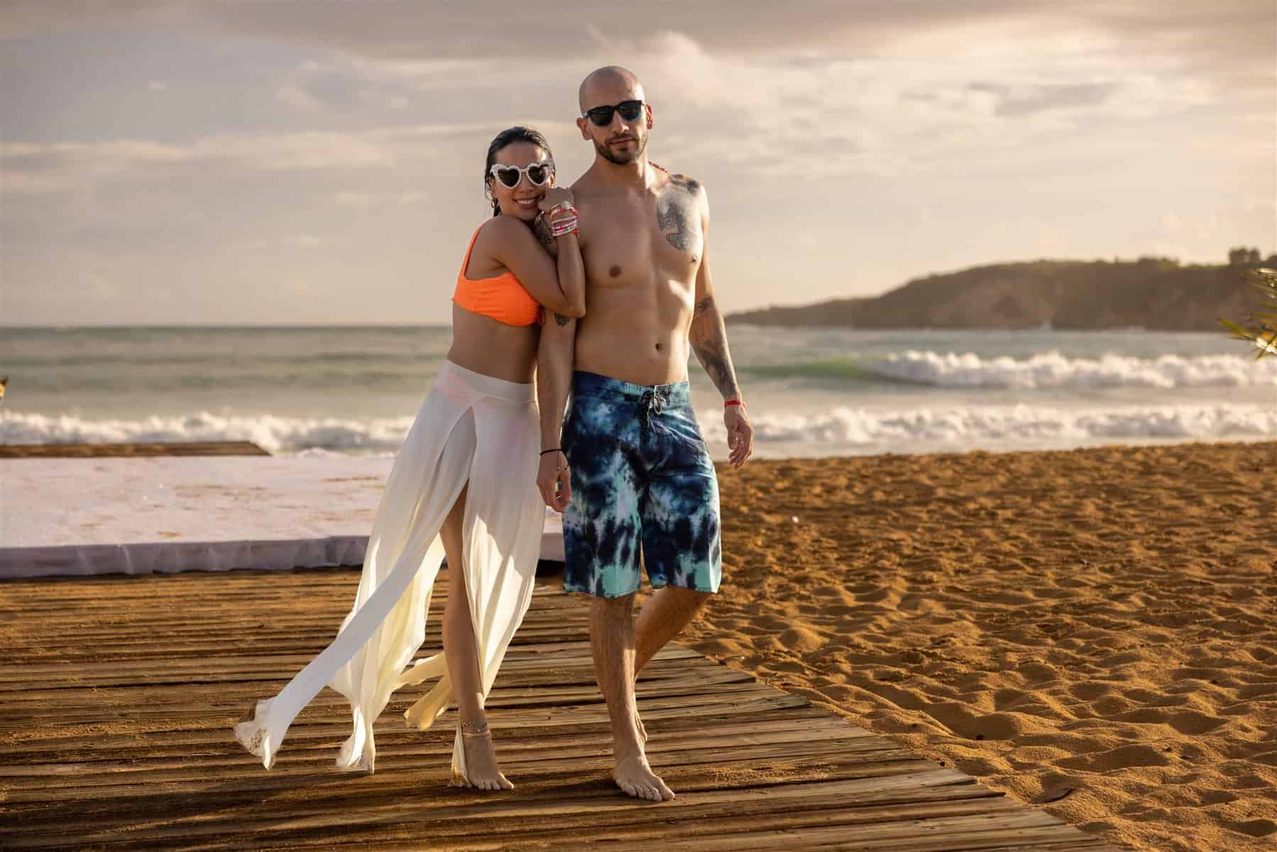 Fotografía de boda en la playa Punta Cana pareja romántica — Babula Shots RD