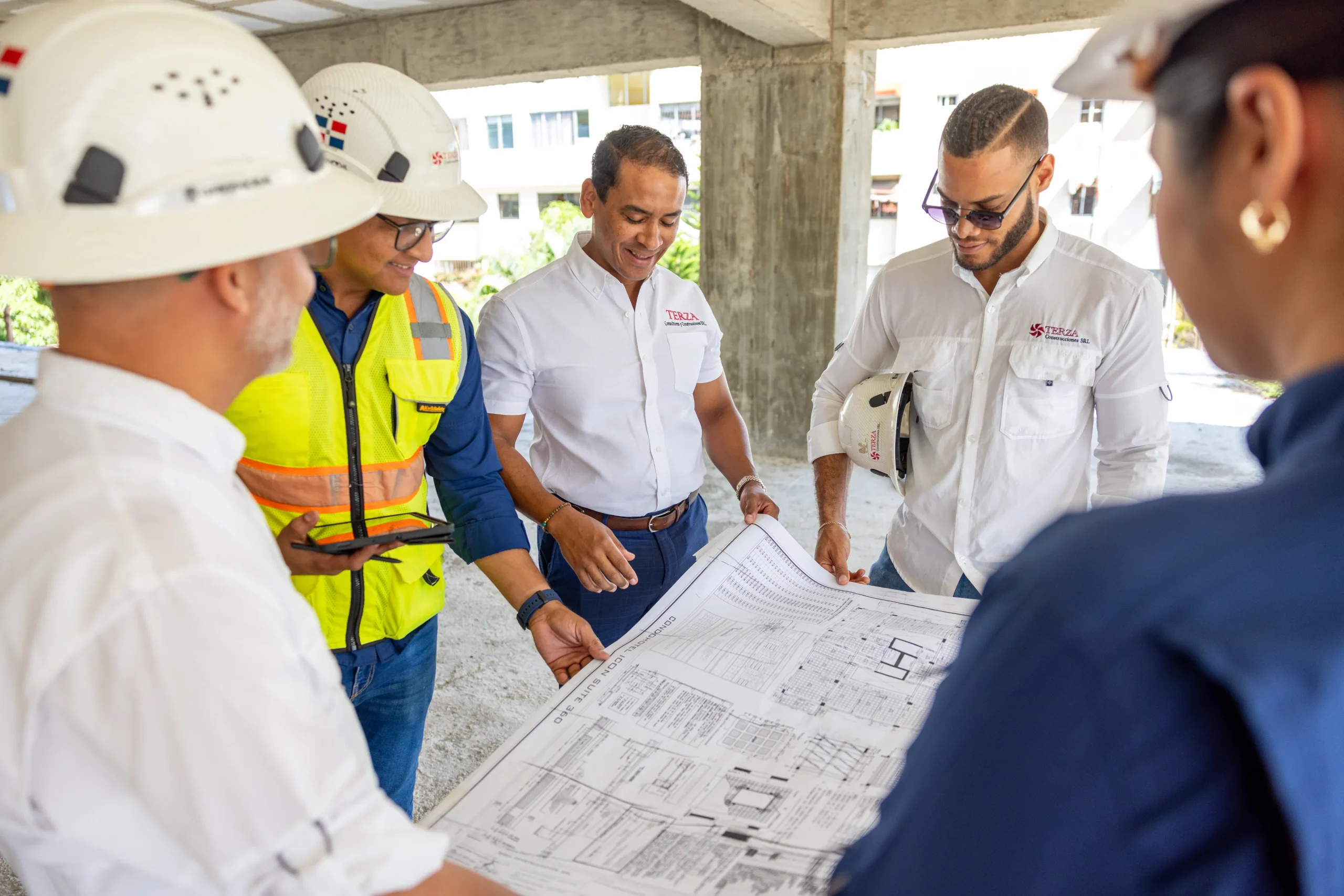 Fotografía corporativa construcción e ingeniería Santo Domingo República Dominicana — Babula Shots RD
